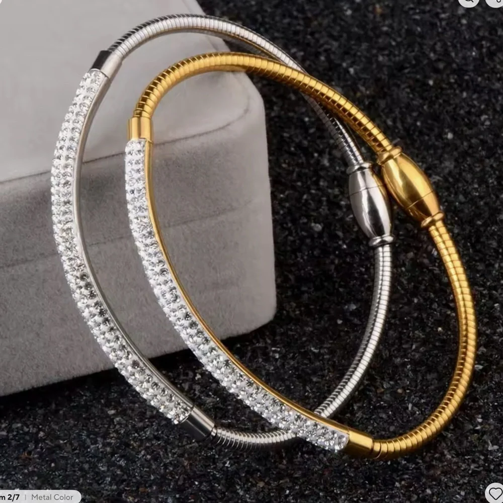 New Silver Bar Bracelet Blacjk Leather - Magnetic Clasp
